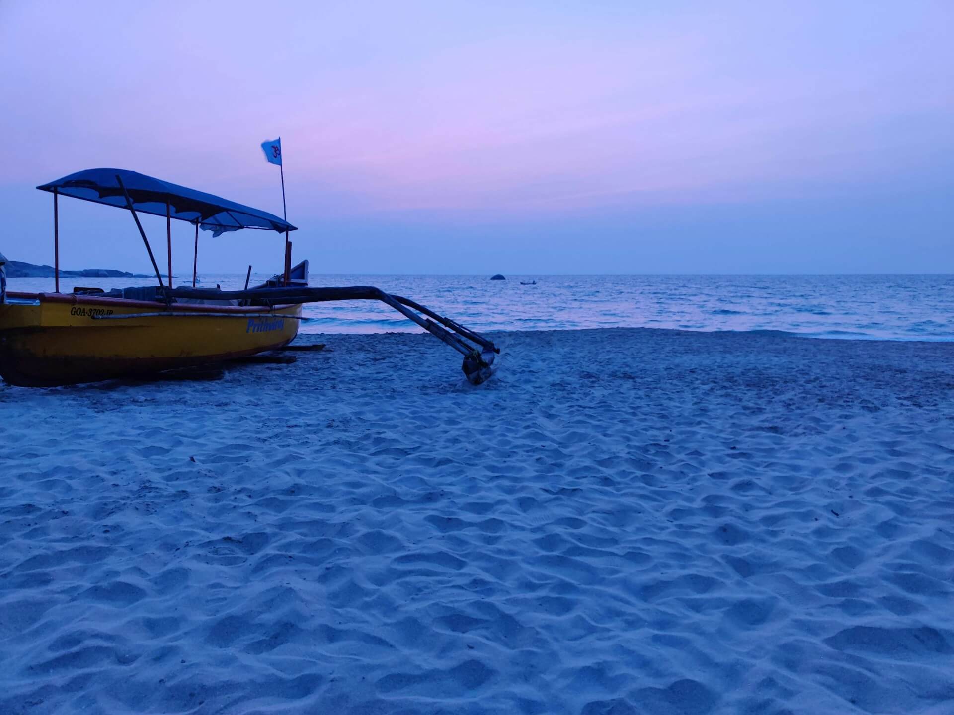 Agonda Beach South Goa quiet long beach yoga retreat serene Olive Ridley turtles
