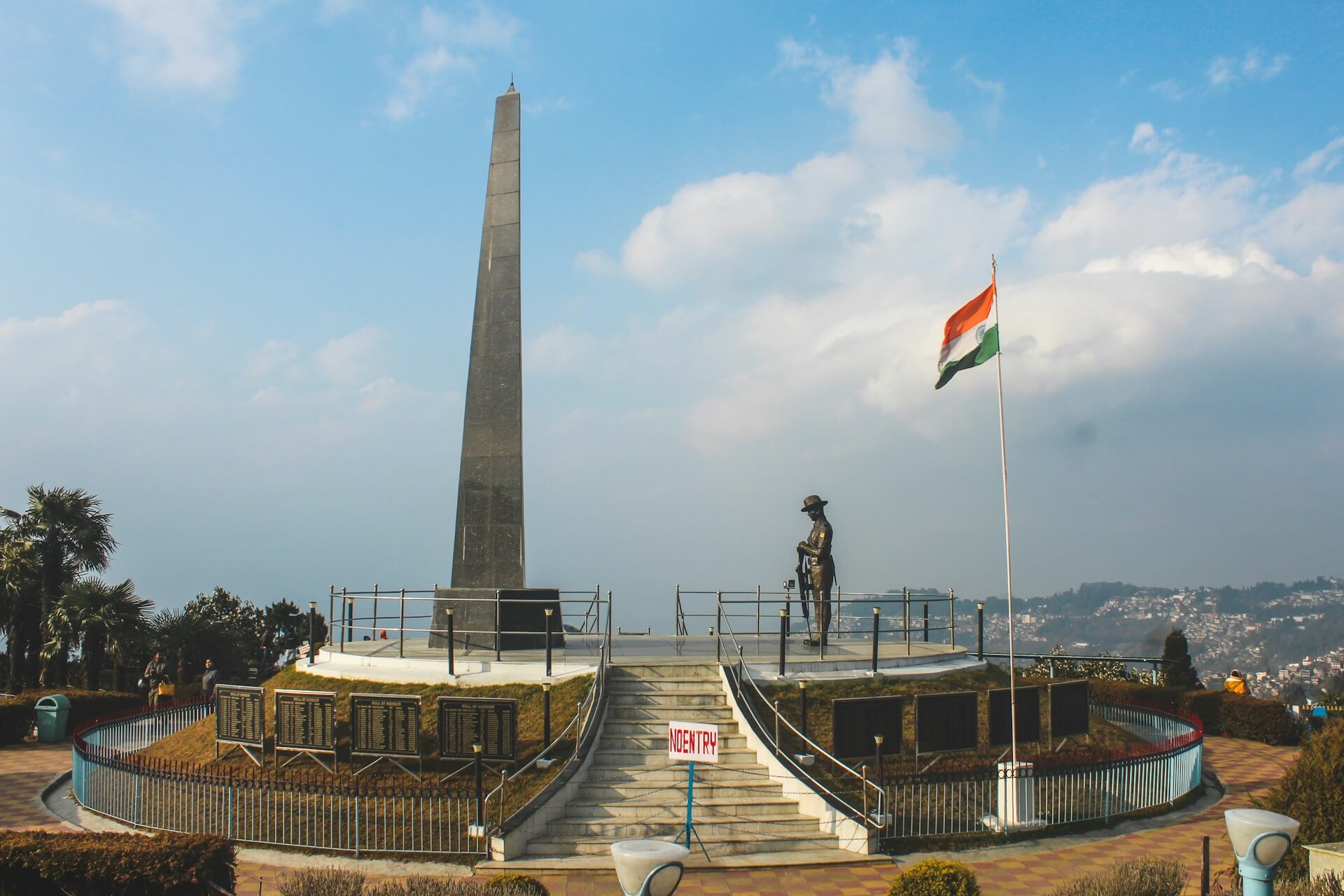 Batasia Loop Darjeeling Himalayan Railway spiral loop war memorial Kanchenjunga view