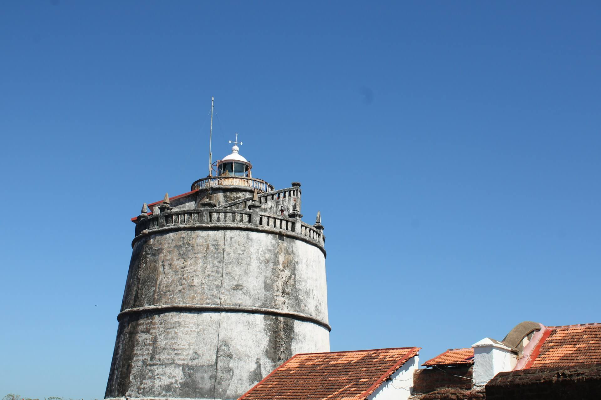 Fort Aguada Goa lighthouse Portuguese 1612 Sinquerim Candolim sea view