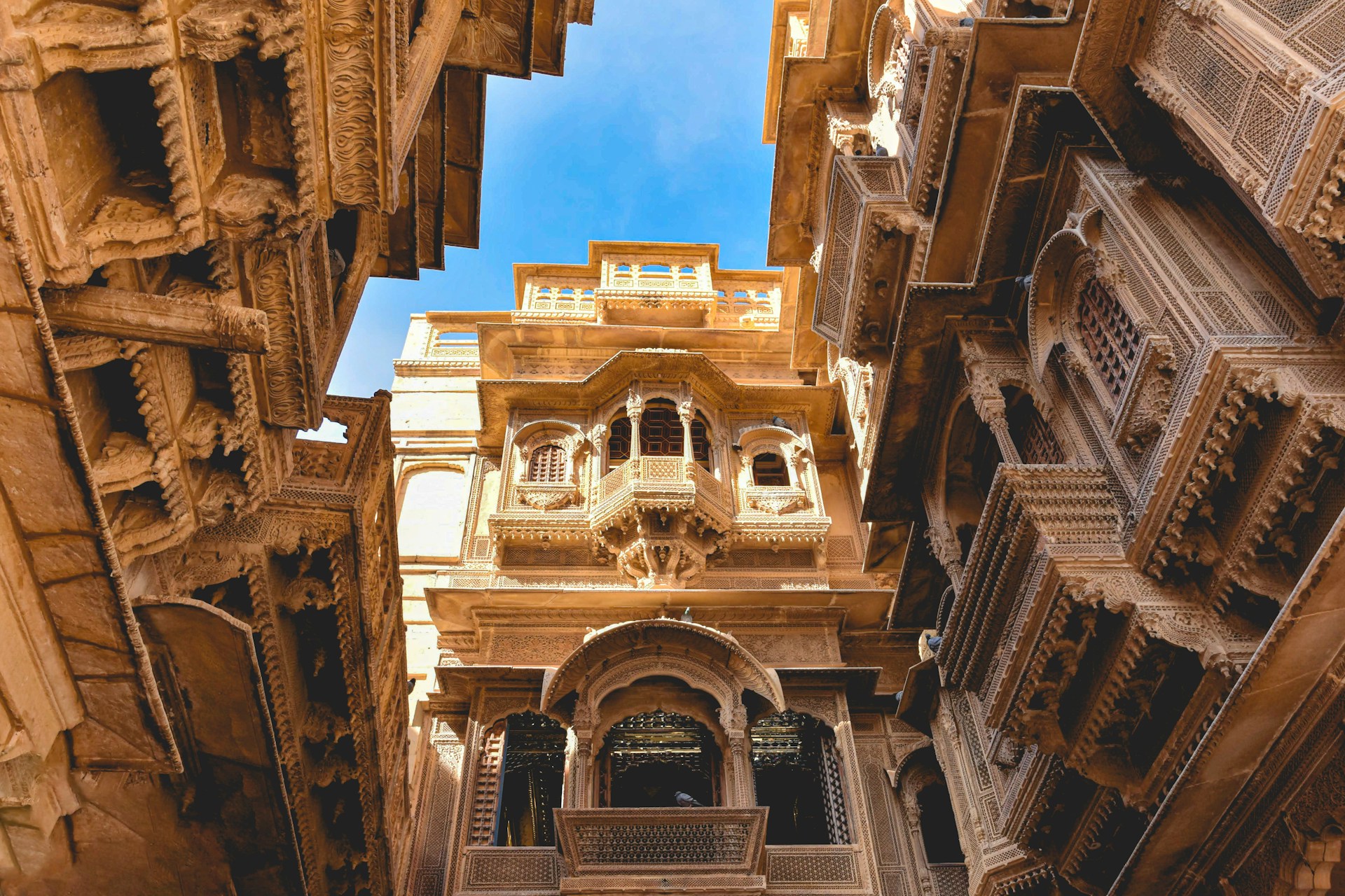 Patwon Ki Haveli Jaisalmer intricate carved sandstone facade five mansions