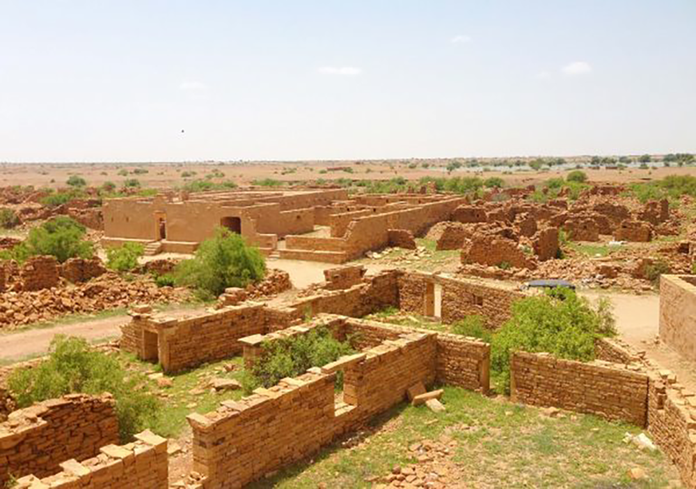 Kuldhara abandoned ghost village Jaisalmer ruins desert empty houses